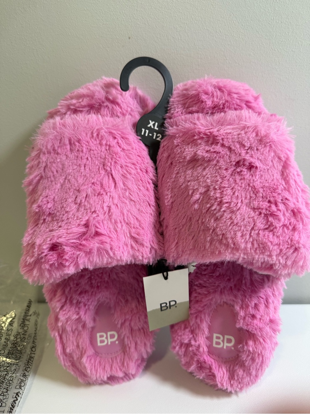 BP Nordstrom Plush Slip On Slippers Pink Size Large 11-12 Women's New with Tags